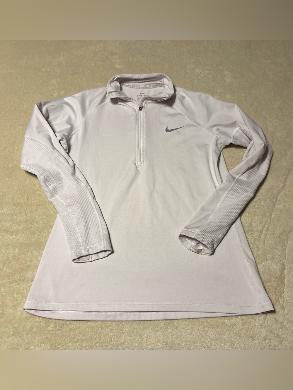 Nike Women’s White Long-Sleeve Half-Zip Top